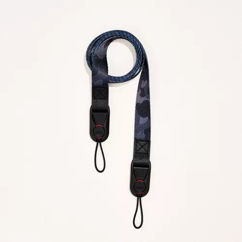 Sangle bandoulière appareil photo 2 points | Time Lens - bobibeloSangle bandoulière appareil photo 2 points | Time Lens – SA vintage – bobibelo
