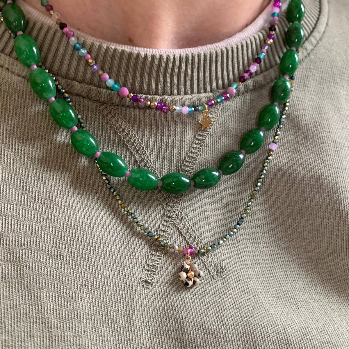 Collier Noée vert foncé – Agathe & Coco - bobibeloCollier Noée vert foncé – Agathe & Coco – SA vintage – bobibelo