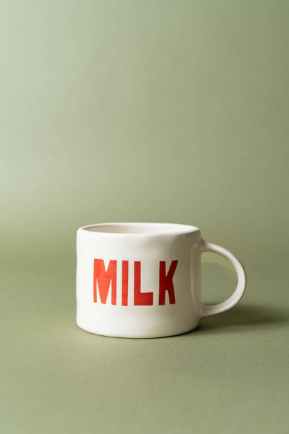 Mug “MILK” Sisi – Tasse graphique blanche 25 cl - bobibeloMug “MILK” Sisi – Tasse graphique blanche 25 cl – Vaisselle vintage – bobibelo