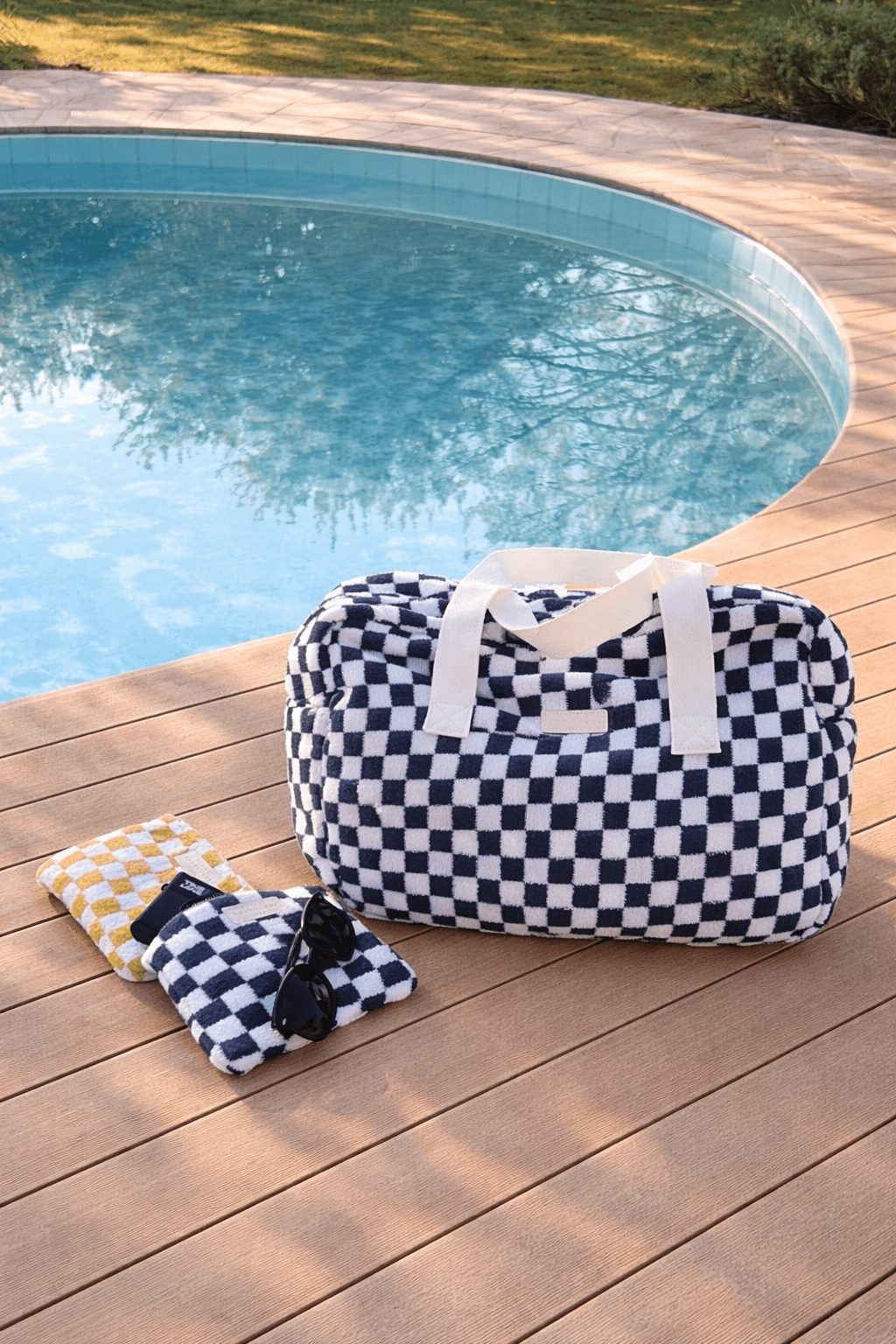 Sac week - end en éponge damier – Cabas souple et léger - bobibeloSac week - end en éponge damier – Cabas souple et léger – SA vintage – bobibelo