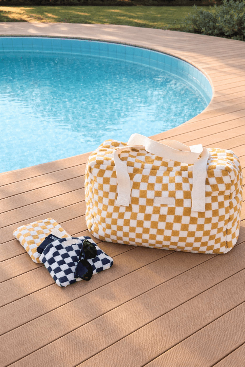 Sac week - end en éponge damier – Cabas souple et léger - bobibeloSac week - end en éponge damier – Cabas souple et léger – SA vintage – bobibelo