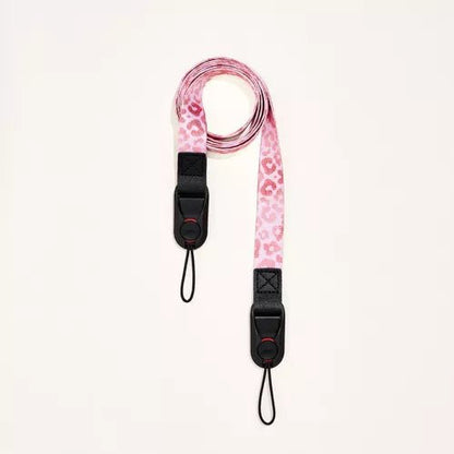 Sangle bandoulière appareil photo 2 points | Time Lens - bobibeloSangle bandoulière appareil photo 2 points | Time Lens – SA vintage – bobibelo