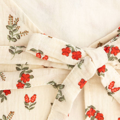 Tablier de cuisine Fleurs rouges – Poule House - BobibeloTablier de cuisine Fleurs rouges – Poule House – Text vintage – Bobibelo
