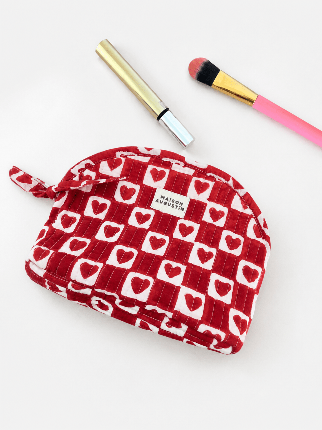 Trousse de maquillage Coeur Rubis – Maison Augustin - bobibeloTrousse de maquillage Coeur Rubis – Maison Augustin – SA vintage – bobibelo