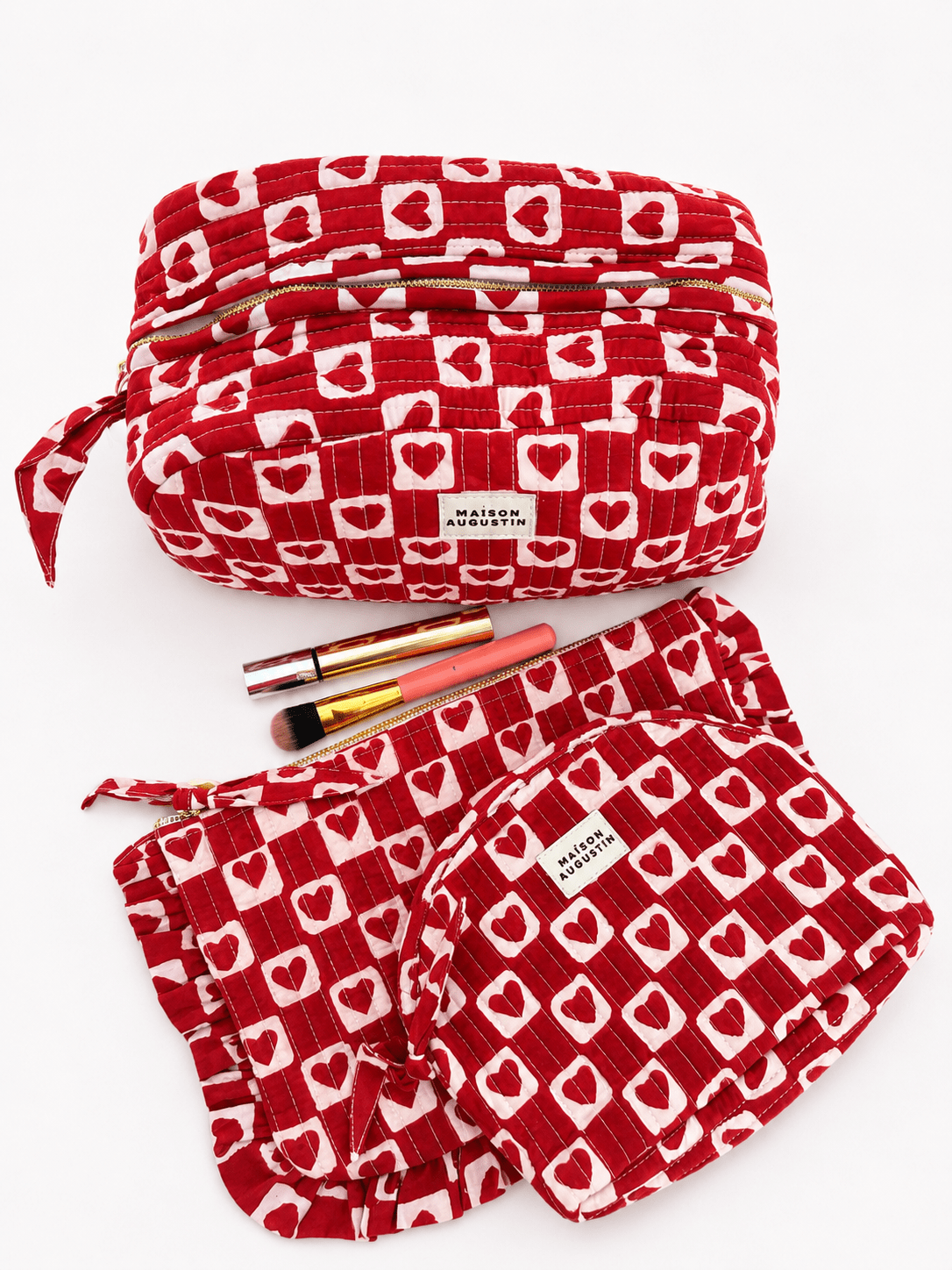 Trousse de toilette Cœur Rubis – Maison Augustin - bobibeloTrousse de toilette Cœur Rubis – Maison Augustin – SA vintage – bobibelo